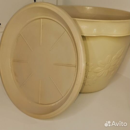 Горшок для цветов бу