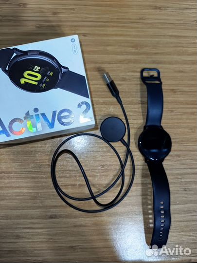 Часы samsung galaxy watch active 2
