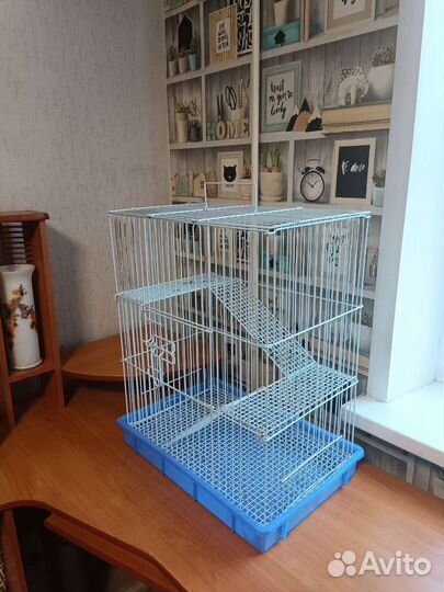 Клетка для грызунов и 3х эт. деревянный домик