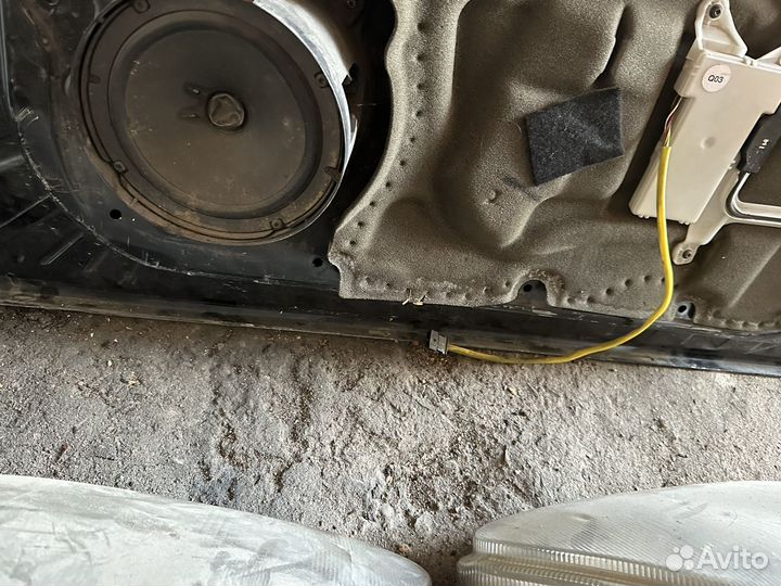 Дверь на mercedes w220