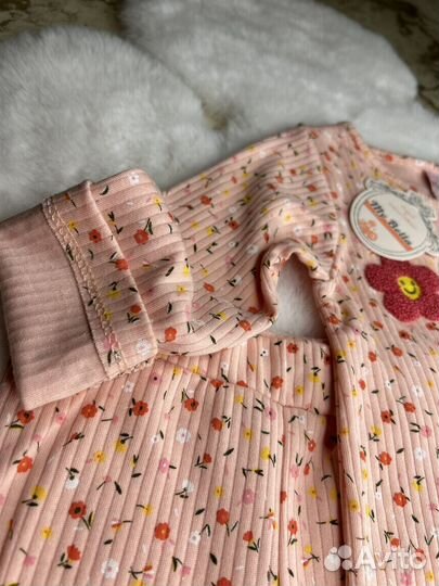 Костюм для девочки новый