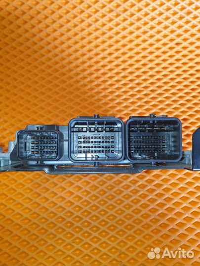 Блок управления двигателем Пежо 308