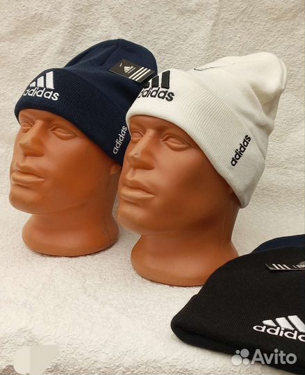 Две шапки одним лотом