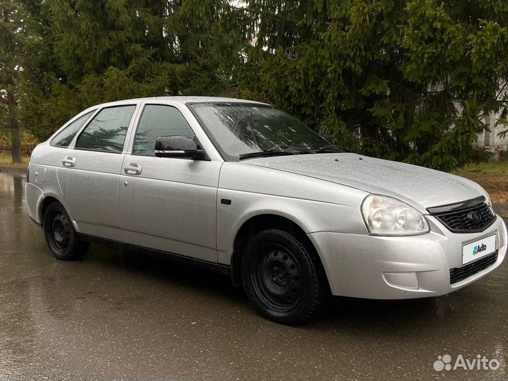 LADA Priora 1.6 МТ, 2011, 180 000 км