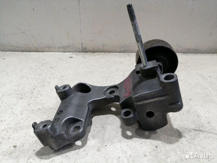 Натяжитель Toyota Land Cruiser Prado 150 KDJ150