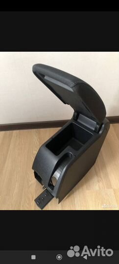 Подлокотник гольф 6(golf 6)