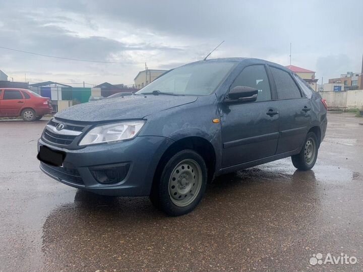 LADA Granta 1.6 МТ, 2014, битый, 127 700 км