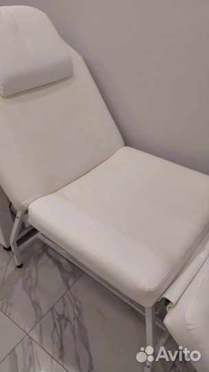 Косметологическое кресло