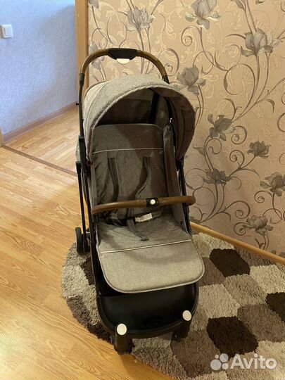 Прогулочная коляска yoya plus