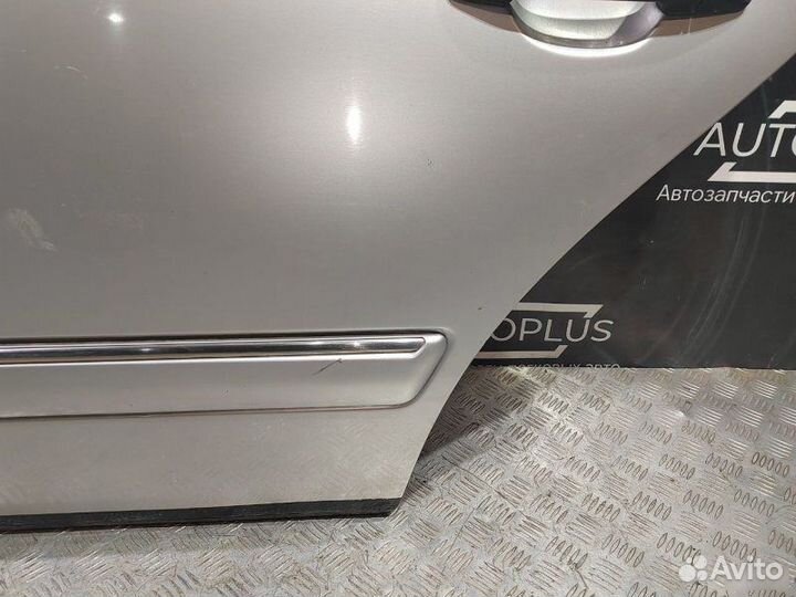 Дверь задняя левая Mercedes-Benz E230 2.3