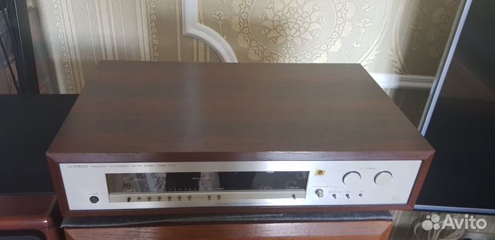 Тюнер luxman T-115