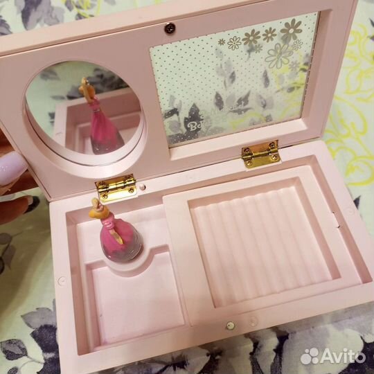 Шкатулка музыкальная