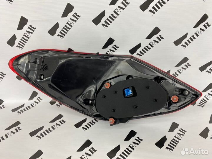 Задний правый фонарь Mercedes Benz C w205 2018-н.в