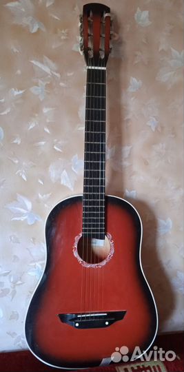 Акустическая гитара