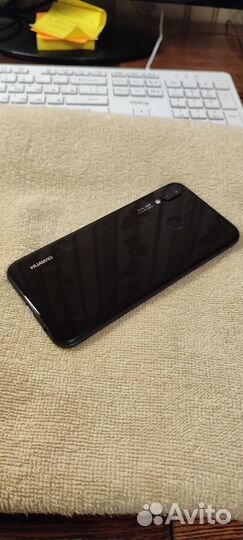 HUAWEI P20 Lite, 4/64 ГБ