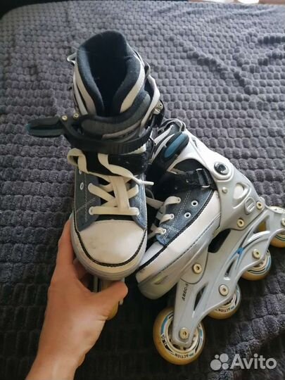 Роликовые коньки