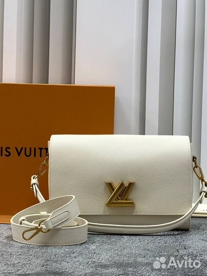 Сумка женская Louise Vuitton Soft Twist белая