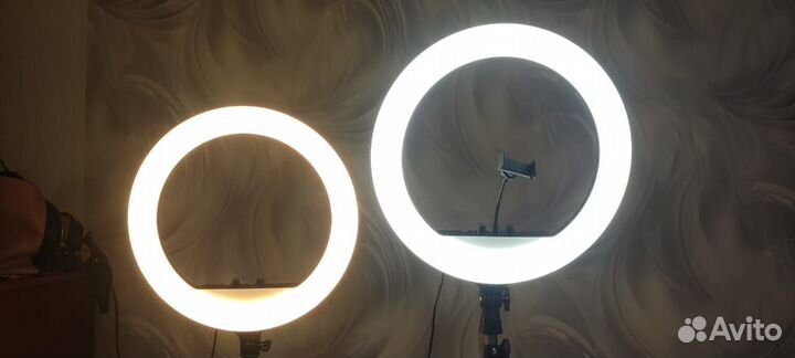 Кольцевая лампа 45 см со штативом