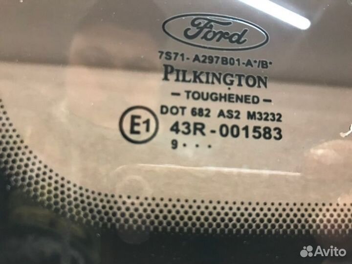 Форточка задняя левая Ford Mondeo седан 2.3 2010