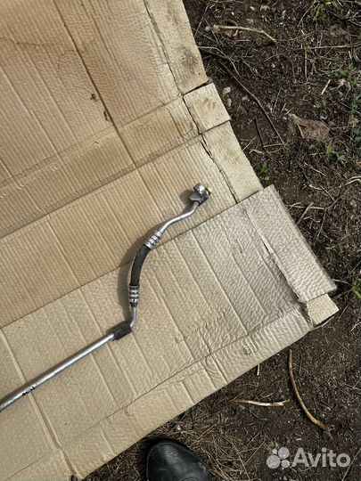 Трубка кондиционера BMW f10 520d