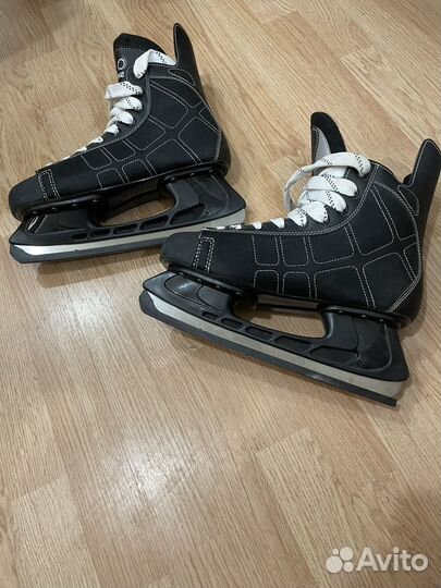 Коньки хоккейные Oxelo 43 размер