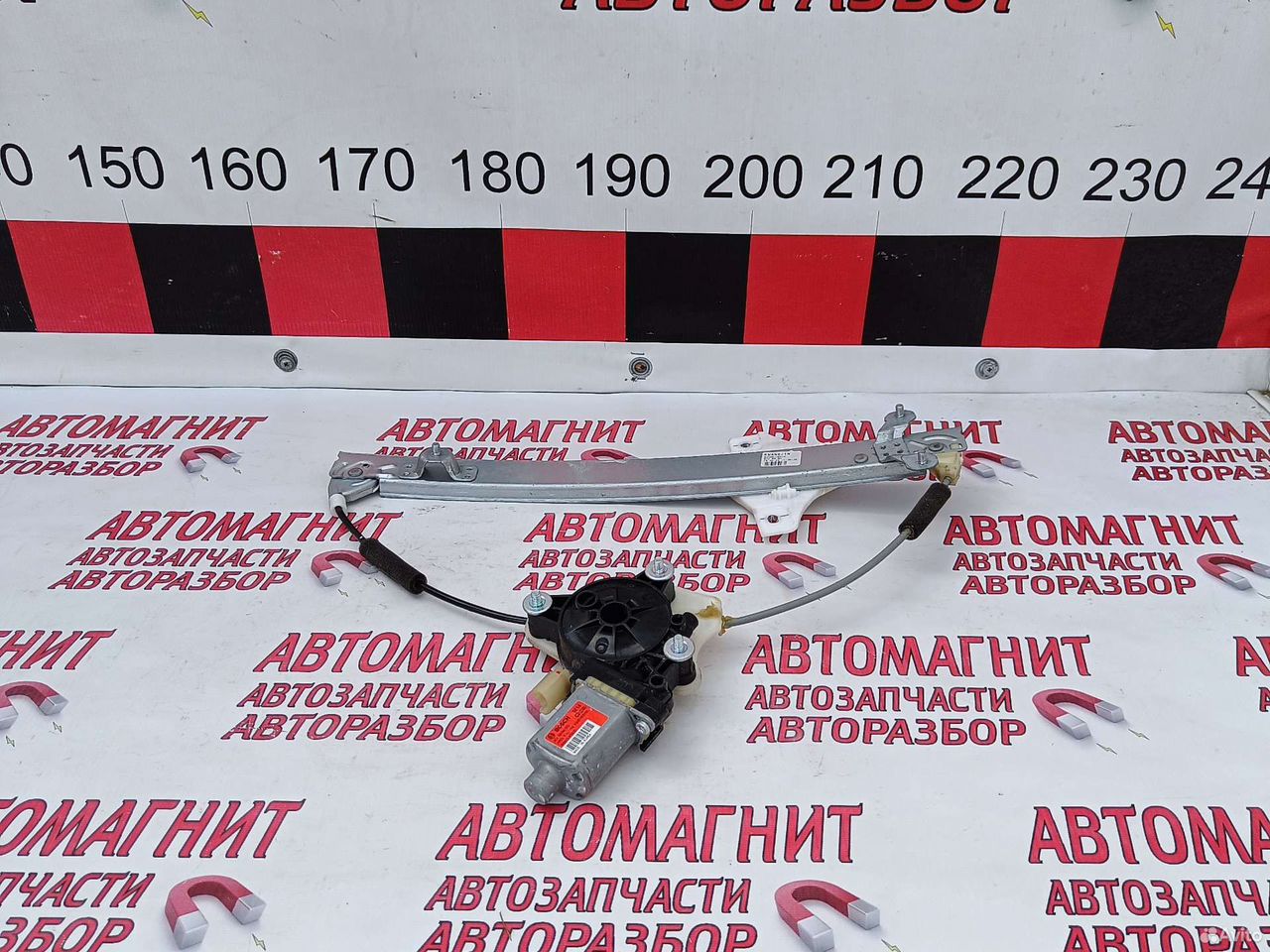 Стеклоподьемник задний правый Хендай Солярис 2