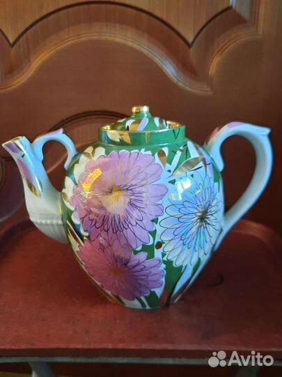 Чайник фарфоровый. Дулёво. СССР