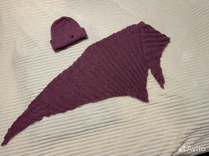 Новый женский комплект шапка и бактус Fomas