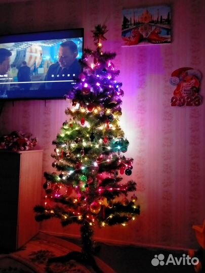 Елка искусственная