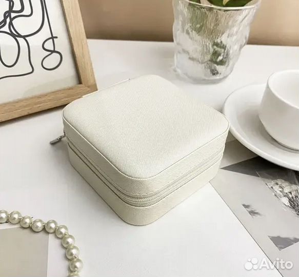 Шкатулка для украшений