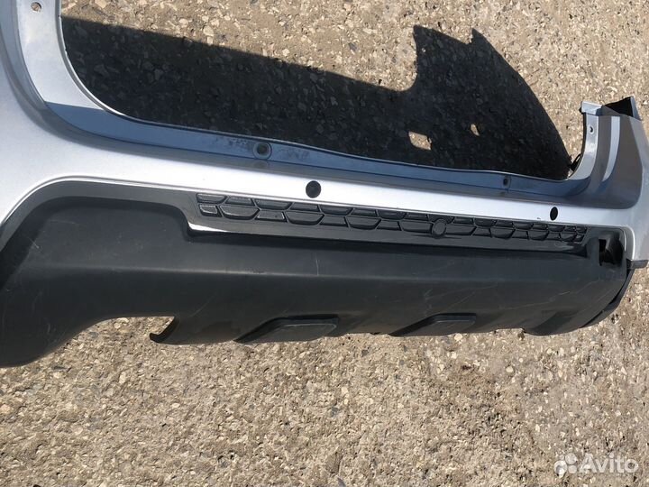 Задний бампер серебро Renault Duster с 2014