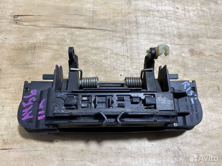 Ручка наружная Audi A4 B6 R152