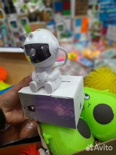 Ночник проектор звёздное небо Астронавт