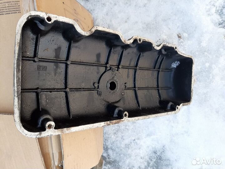 Крышка клапанная двс азлк узам 1.5-1.7 москвич
