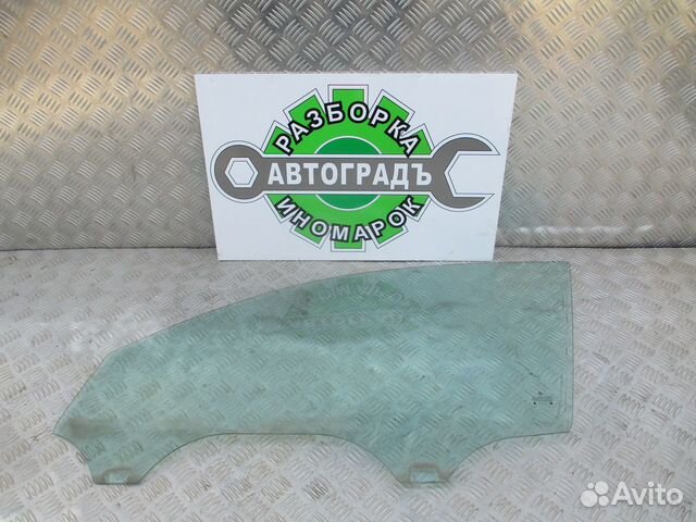 Стекло переднее левое Volkswagen Passat B5