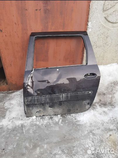 Дверь левая задняя largus