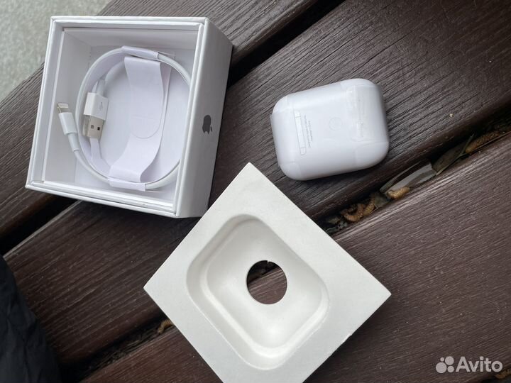 Airpods 2 в идеальнейшем состоянии