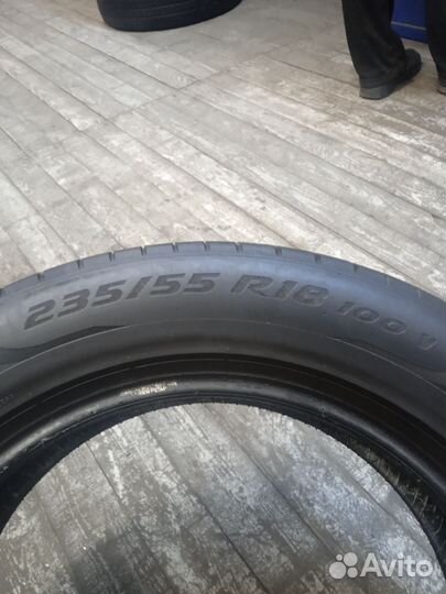 Pirelli P Zero 235/55 R18 100V