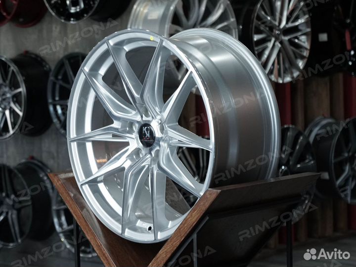 Литые диски R18 на Mitsubishi. Арт1817