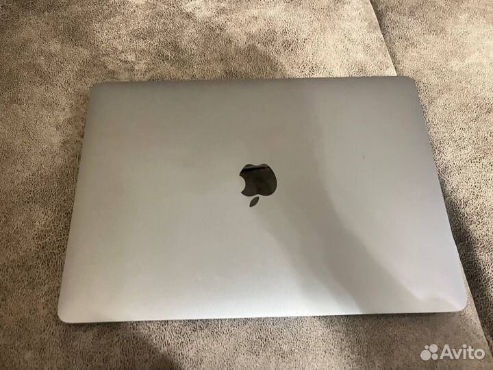 Macbook air 13 m1 8 256 бу