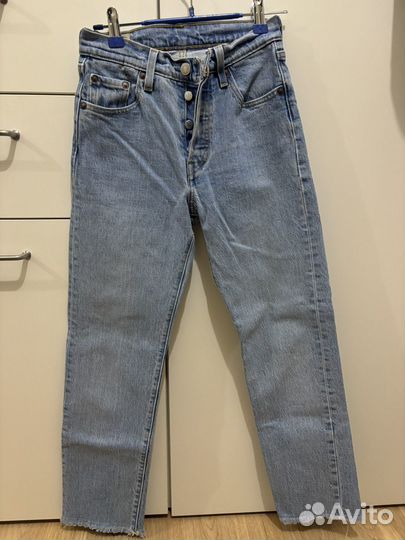 Женские джинсы levis 501