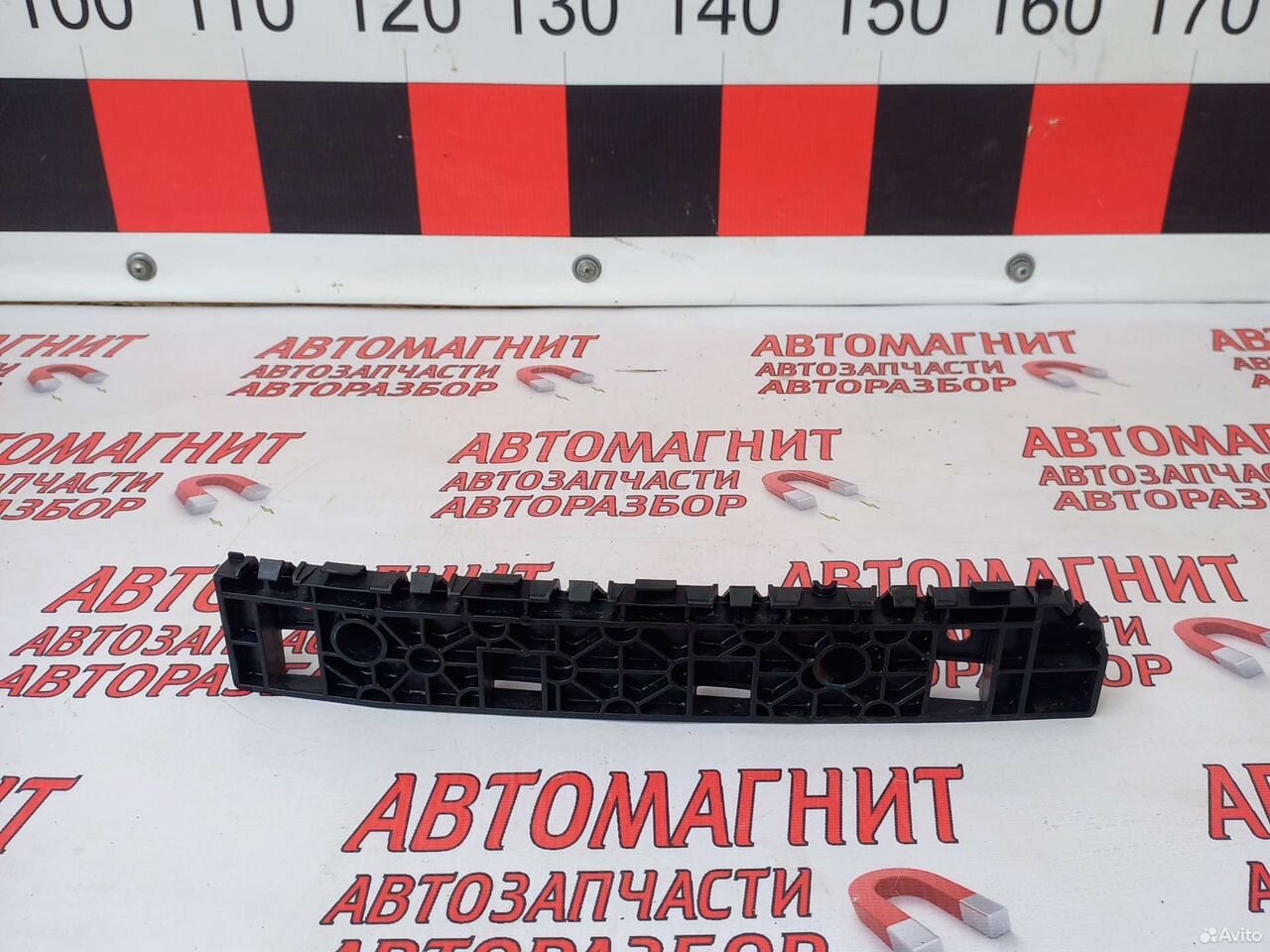 Кронштейн заднего бампера левый Haval F7