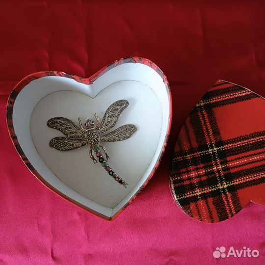 Брошь Стрекоза серебро, натуральные камни