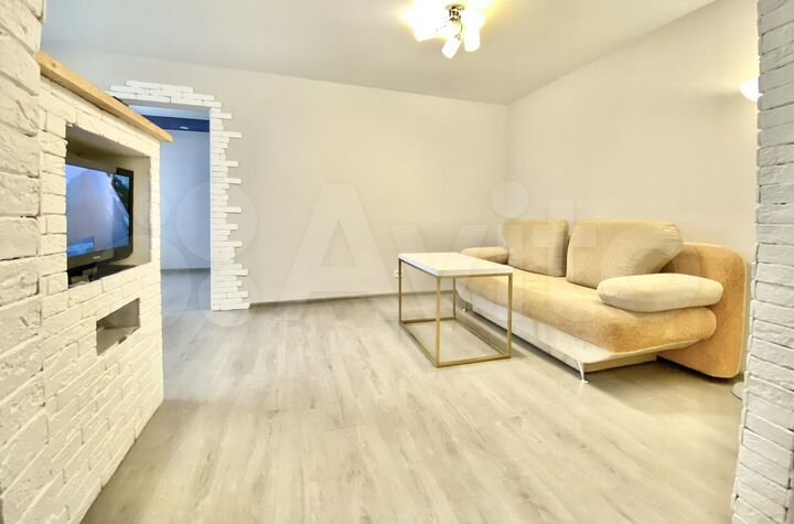 2-к. квартира, 47 м², 2/5 эт.