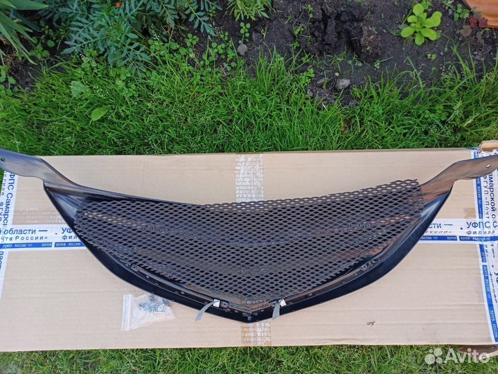 Решетка радиатора Мазда 3 bk седан