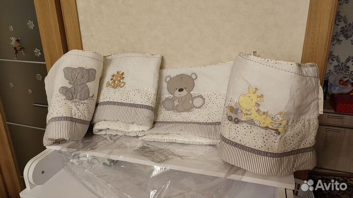 Бортики в кроватку mothercare новые