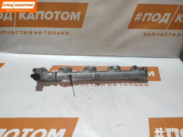 Топливная рампа Mazda CX-7 2008