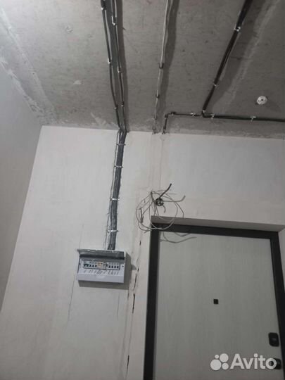 Услуги электрика монтаж установка штробление и др