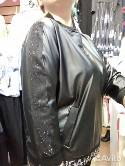 Бомбер,блуза из экокожи, стразы, 54