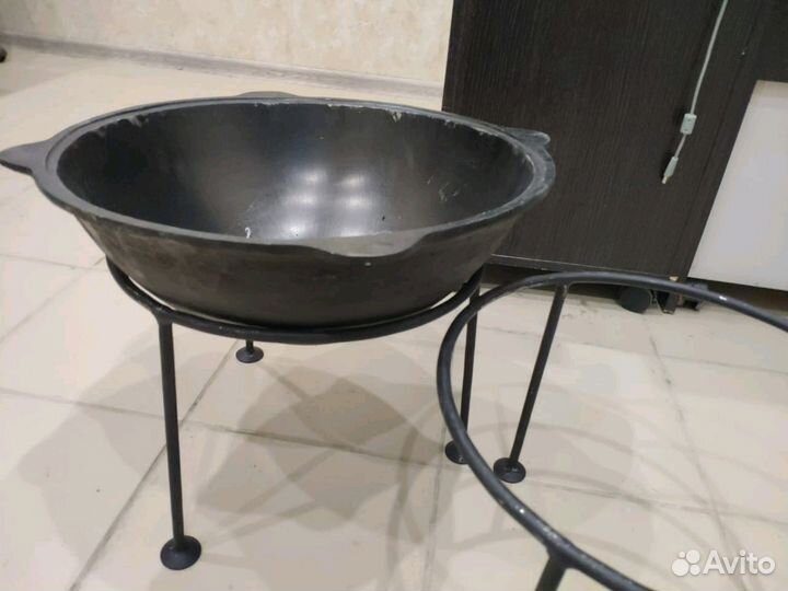 Тренога казан